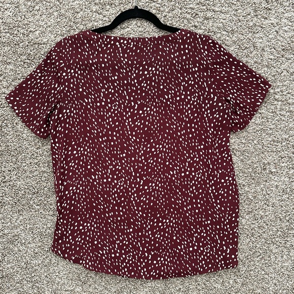 Banana Republic maroon loose fit flowy blouse - Picture 7 of 8